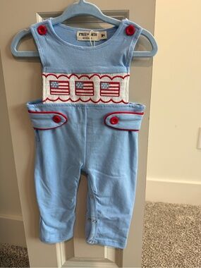 Smocked USA Flag Boys Longall